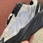 Yeezy Boost 700 MNVN Bone