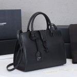 Saint Laurent Classic Cabas Y-Ligne Leather Tote Bag Black / Black