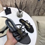 YSL Cassandra Flat Sandals in Patent Leather Black / Gold