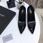 YSL opyum pump in patent leather with black heel black